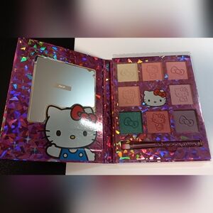 Hello Kitty EYESHADOW PALETTE (new)